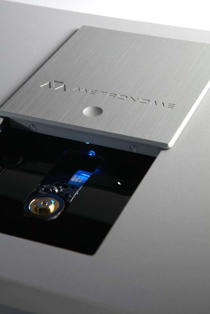 Metronome Technologies AQWO CD/SACD PLayer and DAC Hifi Pig