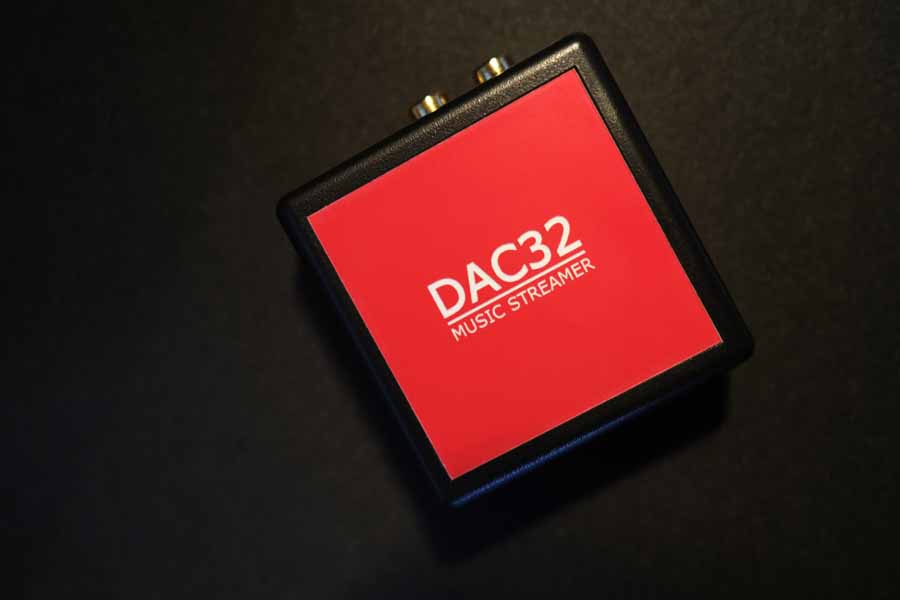 DAC 32