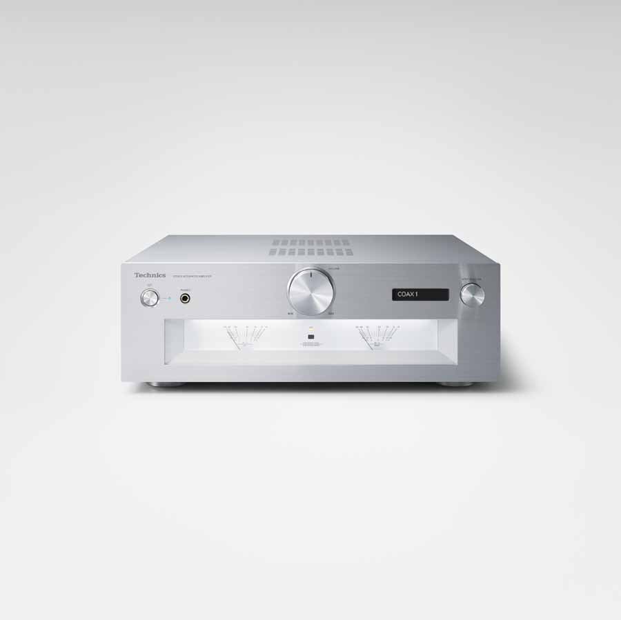 Technics SU-G700M2 Integrated Amplifier, Technics SB-G90M2 And Technics SB-C600 Speakers