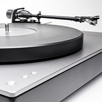 Cambridge Audio Alva TT V2 And Alva ST Wireless Turntables