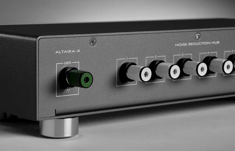 Shunyata Altaira-X Ground Hub And X Ground Cables