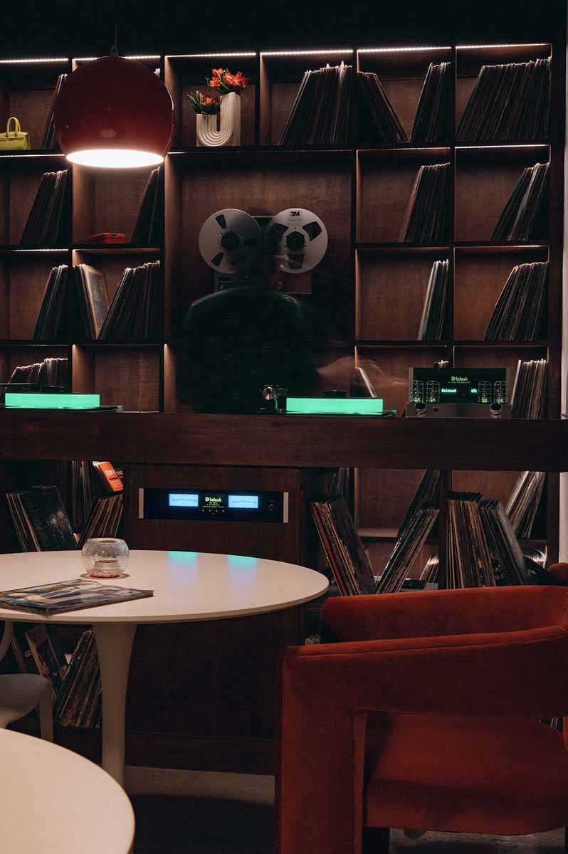 CONGREGATION Design Studio For Immersive HiFi Spaces