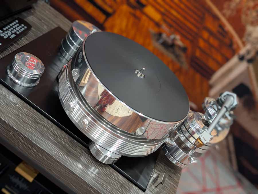 audio video show warsaw 2025 report the golden tulip