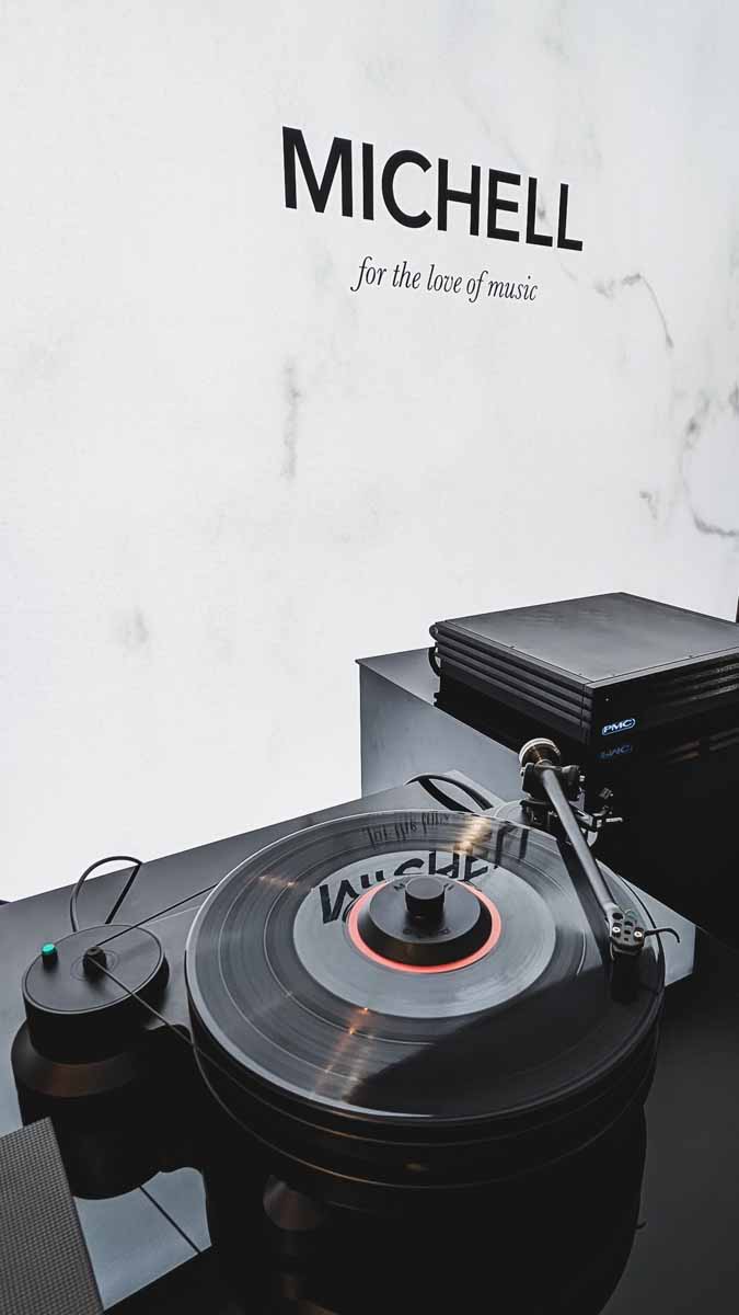 michell Revolv turntable