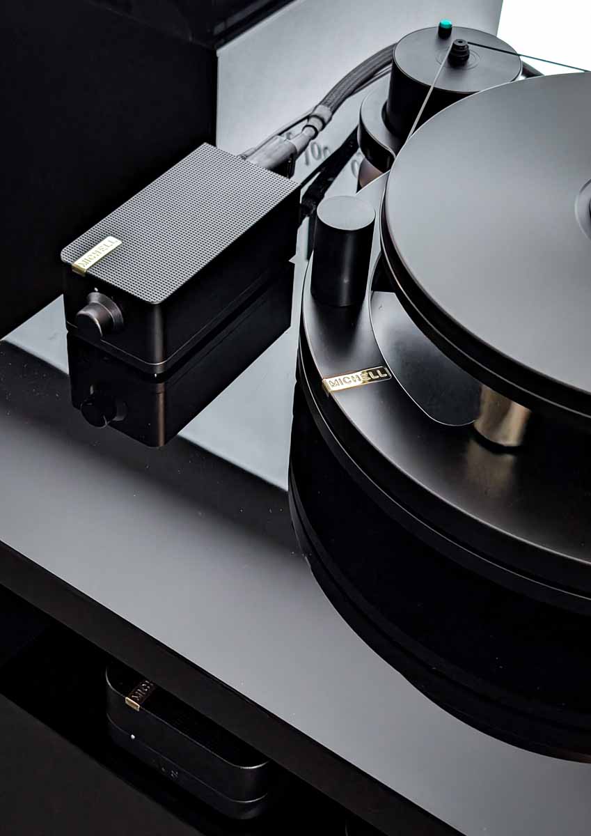 Michell Gyro turntable