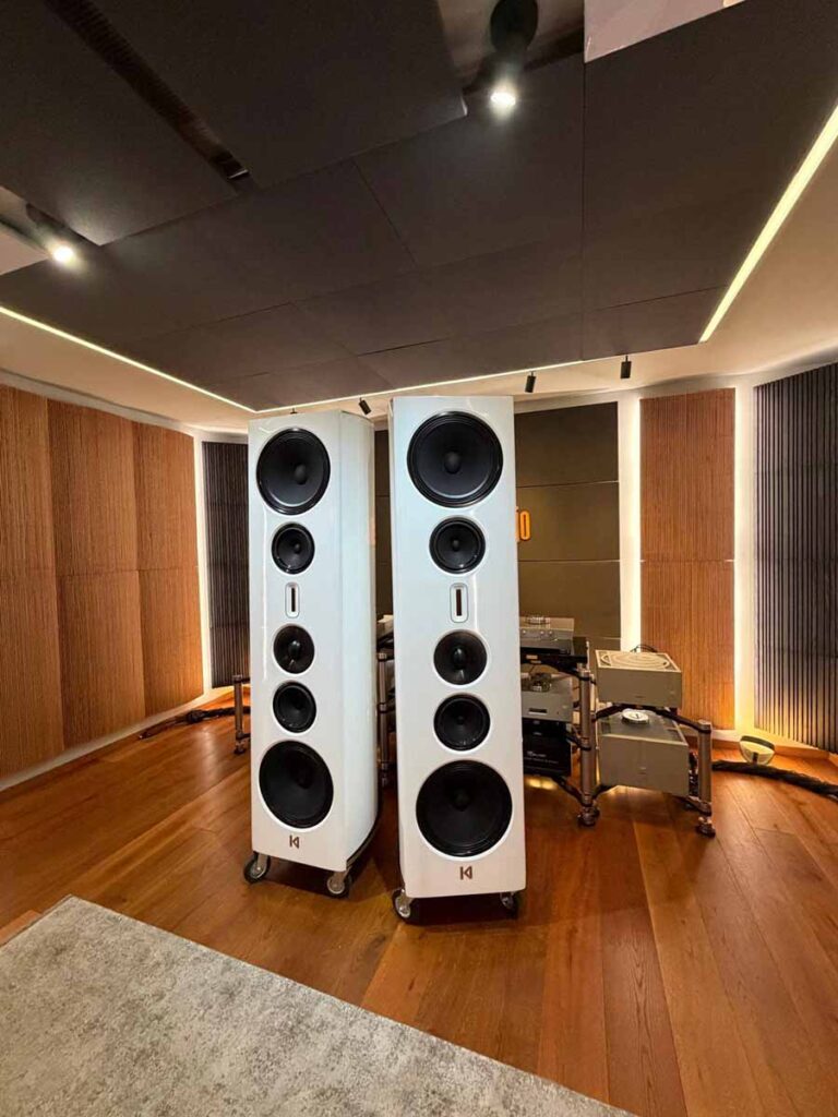 Kroma Atelier Maribel Loudspeaker Launch At Audio Video Show Warsaw 2025