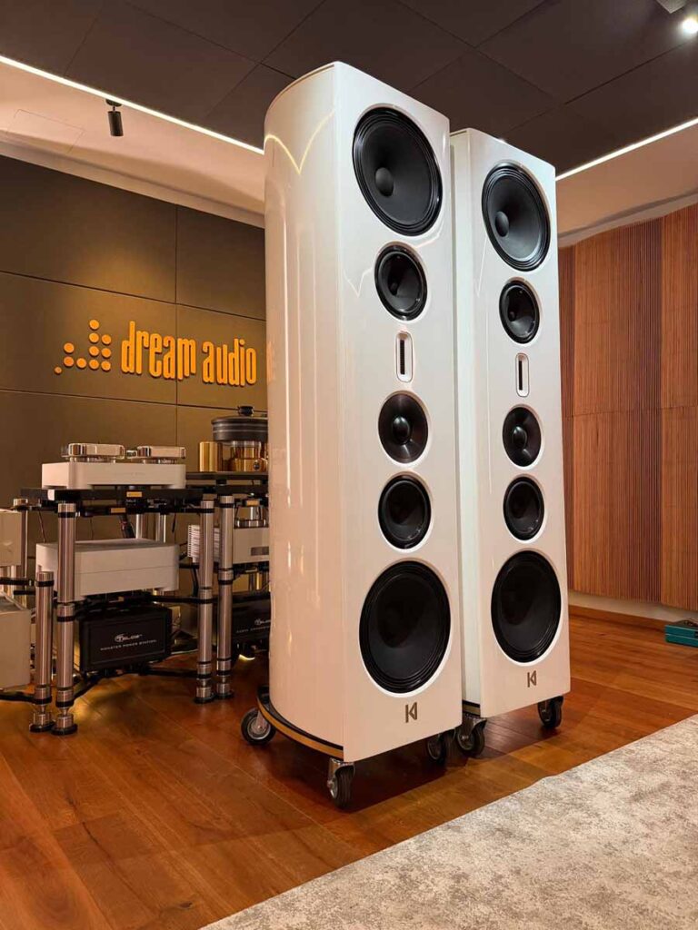 Kroma Atelier Maribel Loudspeaker Launch At Audio Video Show Warsaw 2025