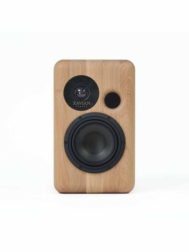 XAVIAN Unica Loudspeakers