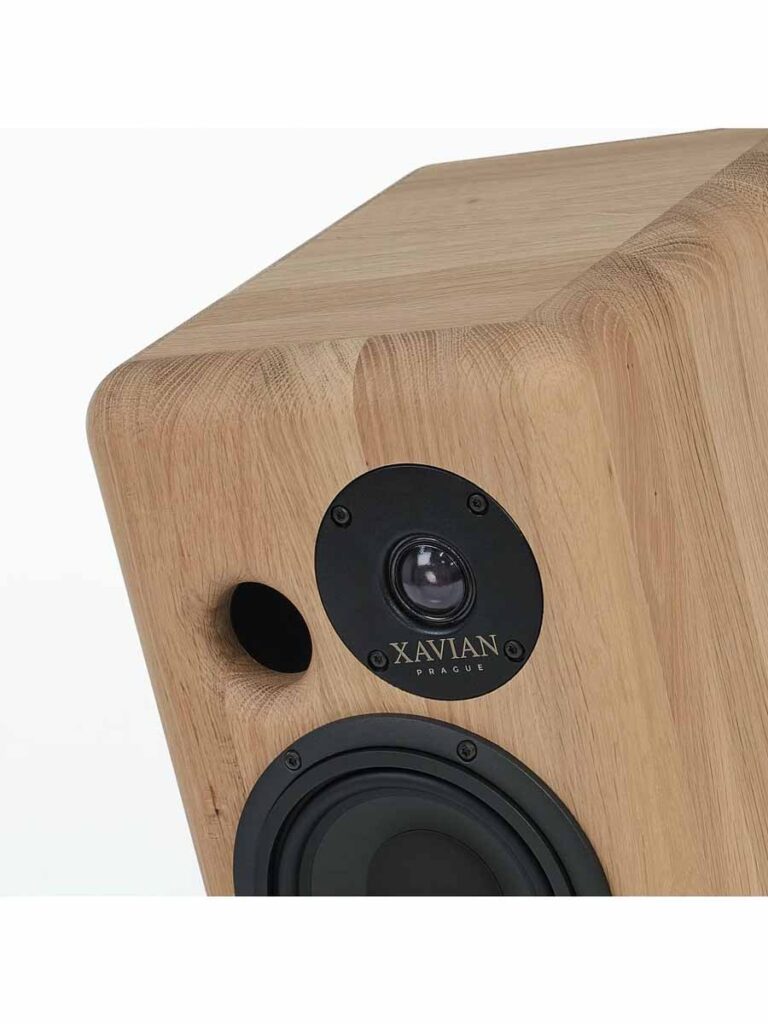 XAVIAN Unica Loudspeakers