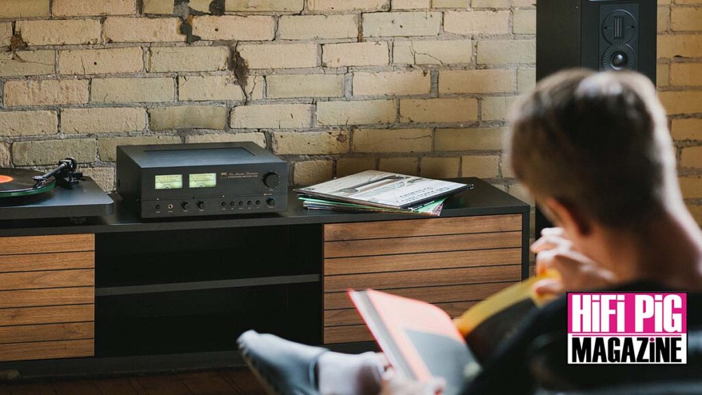 NAD C 3030 And NAD C 3030S Stereo Integrated Amplifiers hifi news