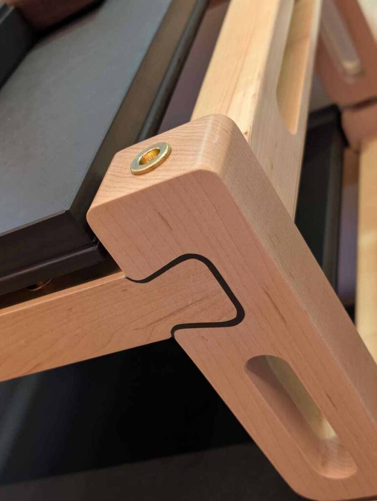 MW STANDS – CYNTAF EQUIPMENT SUPPORTS