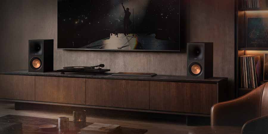 Klipsch Reference Signature Series Loudspeakers And Klipsch RP-500PM Powered Monitor