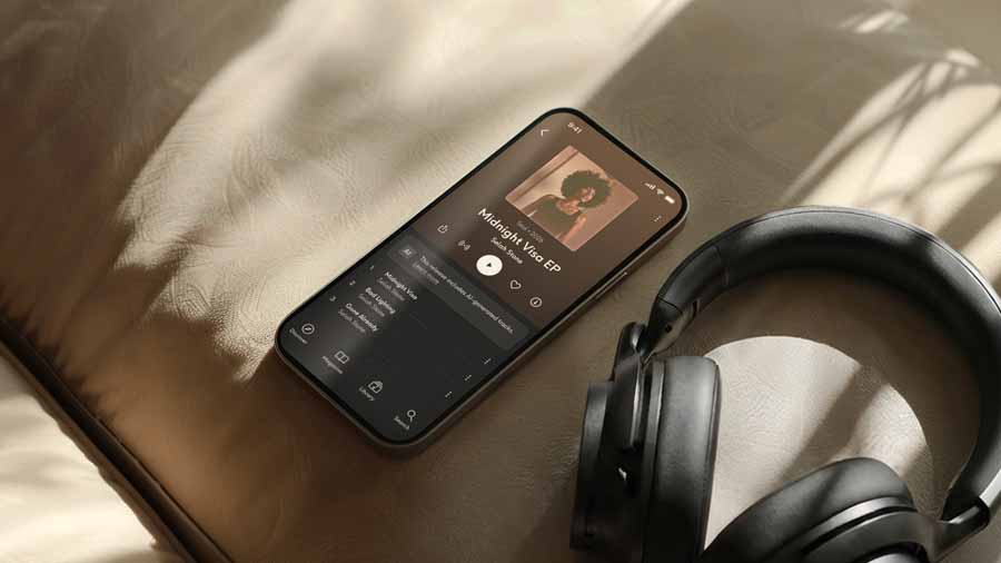 Qobuz Rolls Out AI-Generated Music Tag
