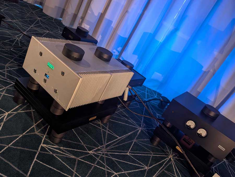 Audio Video Show Warsaw 2026 Report Part One - The Golden Tulip
av show warsaw report
Warsaw hifi show 2026