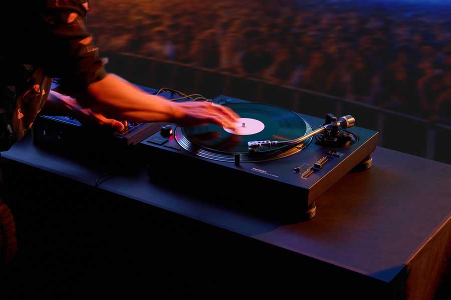 Technics SL-1210MKX Turntable