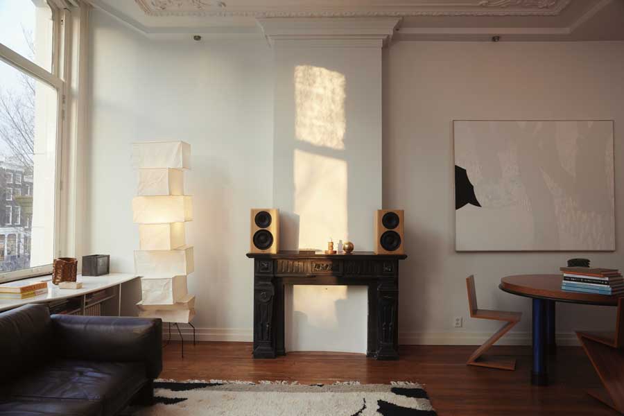 Introducing True Tone: the T1 Signature